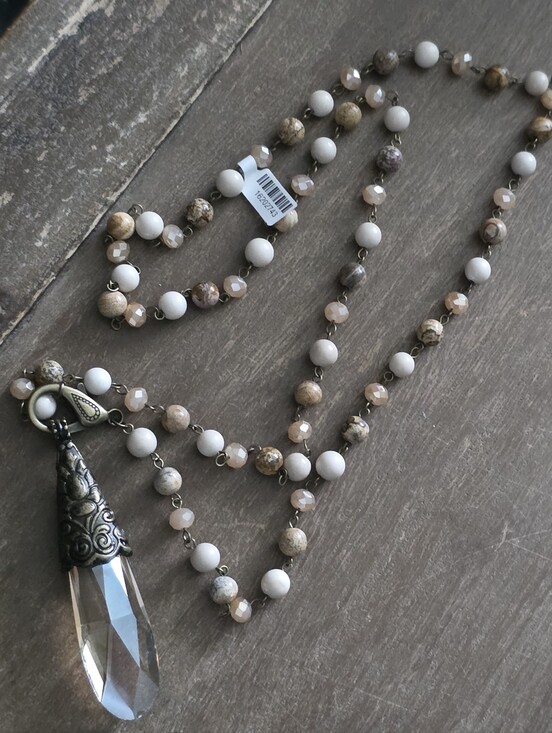 Accessories - Beautiful Pendant Necklace, Fall Festival, Midieval Inspired.